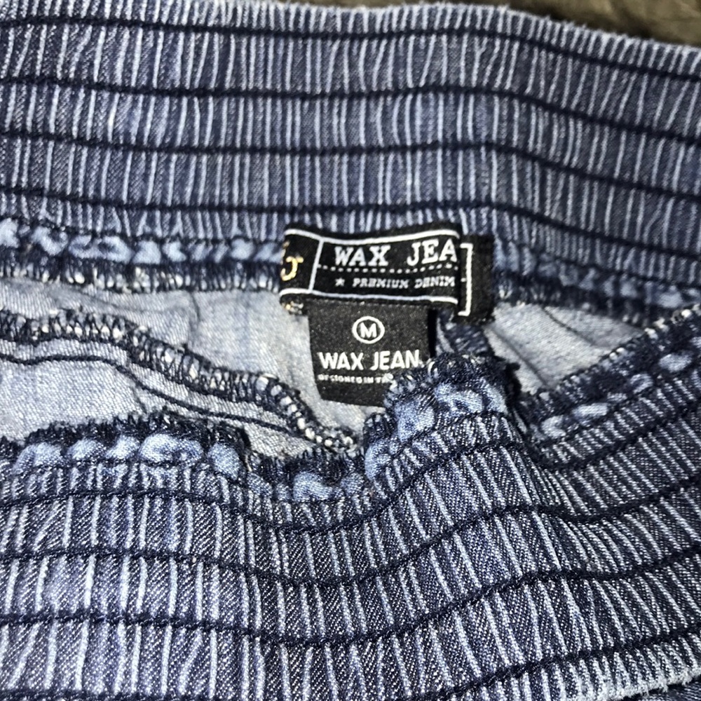Drawstring Jogger Style Jeans - Picture 3 of 4